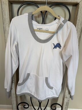Antigua White Sweatshirt with Gray Trim and Blue Lion Logo